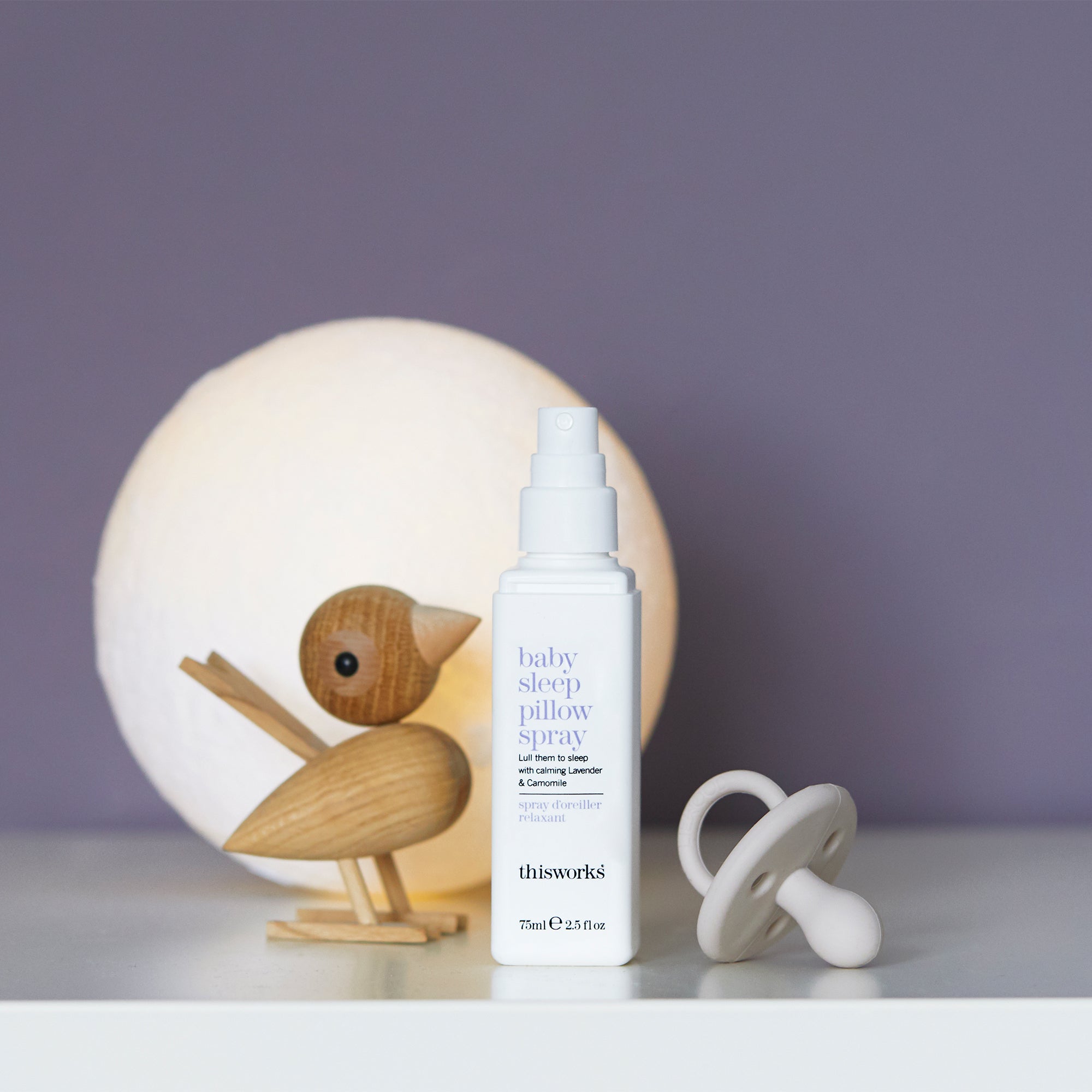 This Works Baby sleep pillow spray 75ml image 4