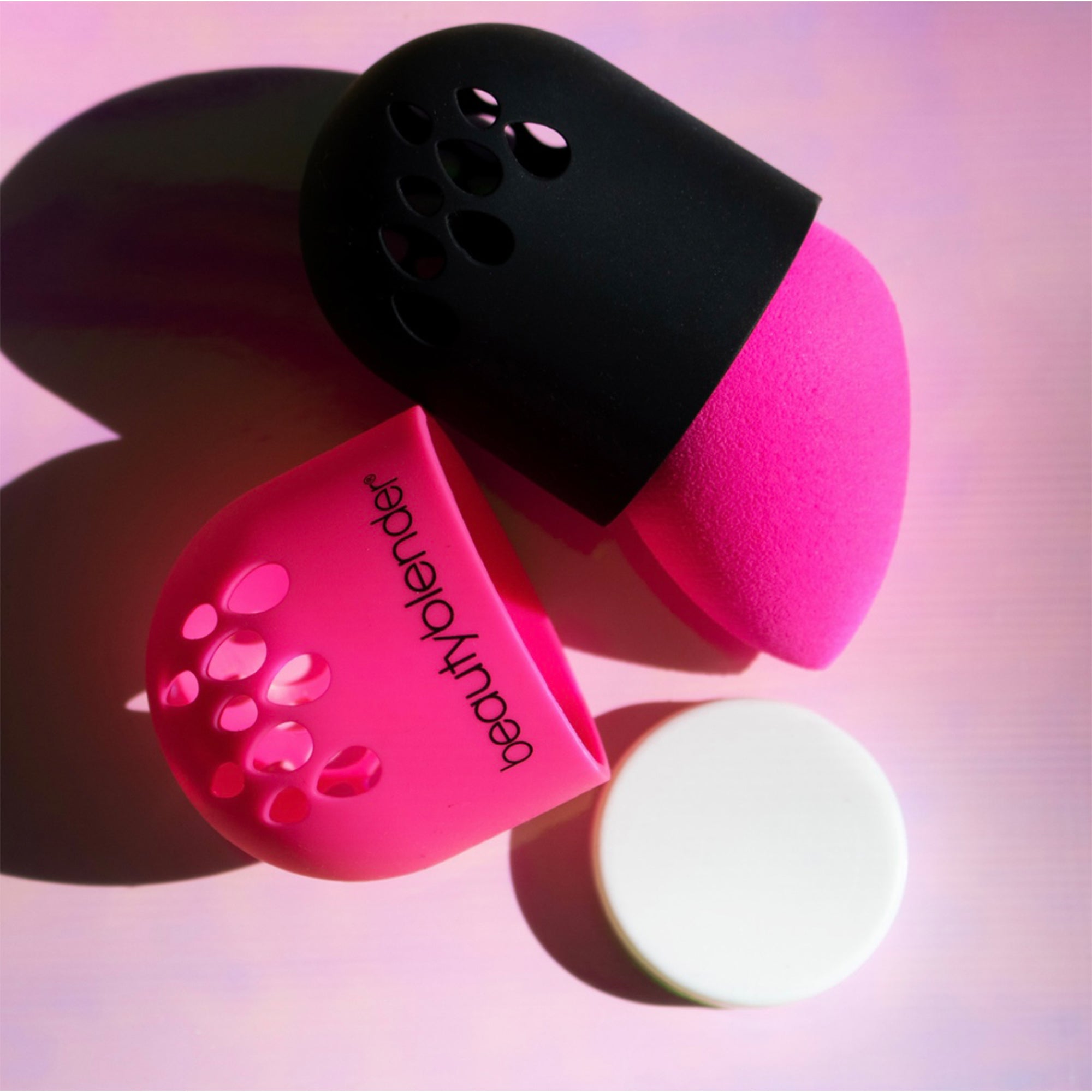 Beautyblender Blender Defender Protective Carrying Case image 4