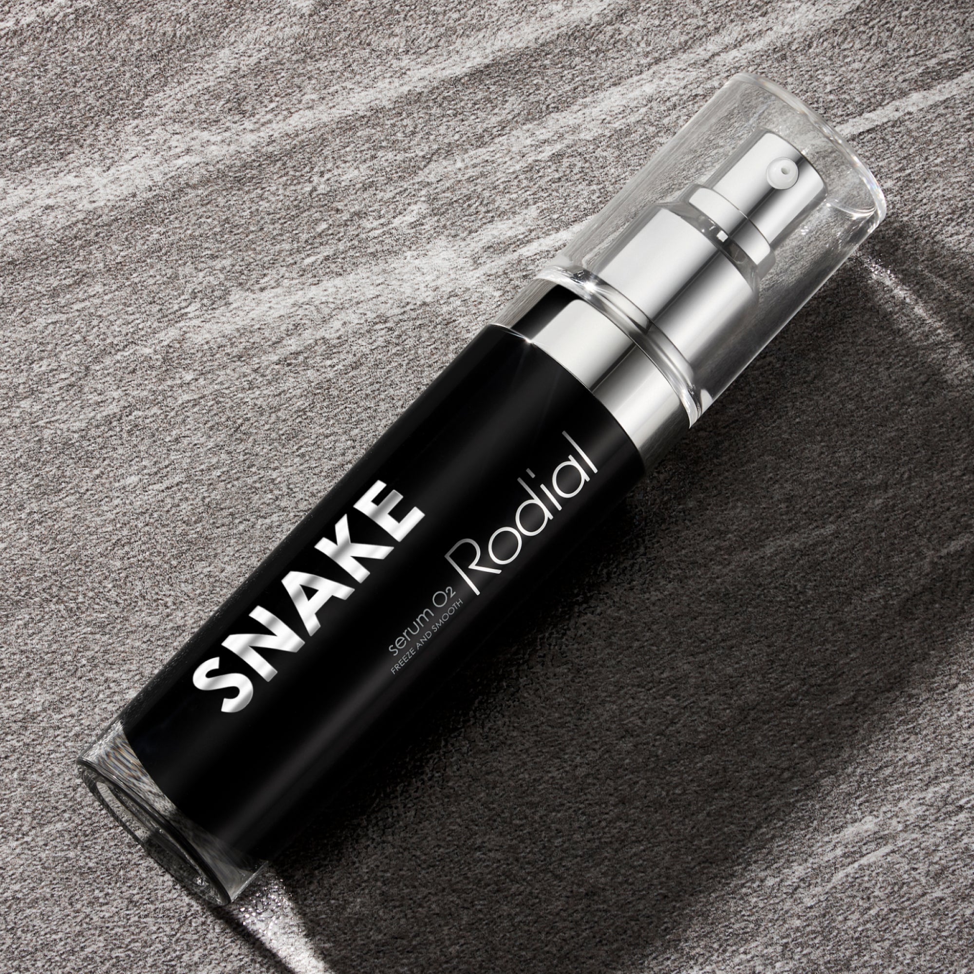 Rodial Snake Serum 02 31ml image 7