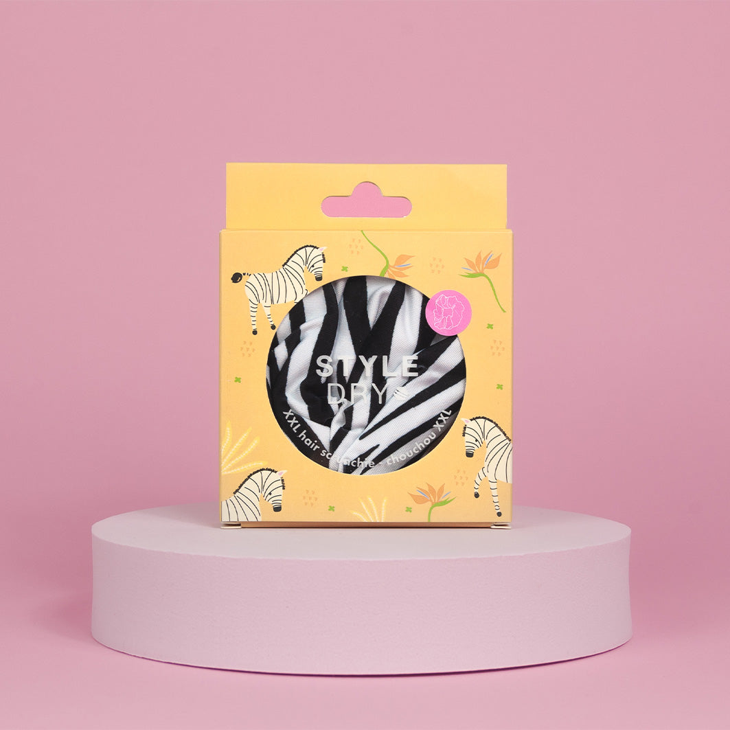 XXL Scrunchie - Dazzle of Zebra's image 2